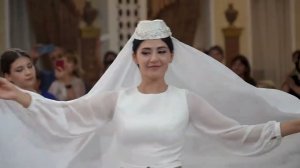 Красивая крымскотатарская хайтарма от невесты и подружек на свадьбе (PRESTIGE 2023)