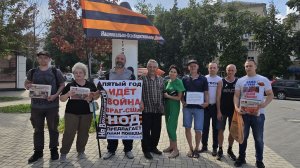 После бомбардировок Кстова в город прибыли Сарматмобили.