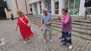 14.07.24г...«Загуляла»...Лариса Закиева... звучит на танцполе в Гомельском парке...