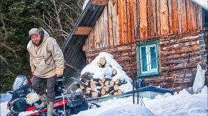 ВЫЖИВАЮ СРЕДИ ВОЛКОВ В ТАЙГЕ. ЗАСТРЯЛ В ЛЕСУ - КОНЧИЛСЯ БЕНЗИН