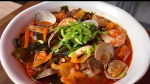 Рамен с морепродуктами Китайская кухня Рецепт от повара