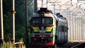 Прибытие М62-1397 с дизель-поездом Д1-745 на остановочную платформу