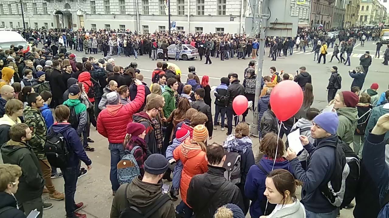 Навальный дворцовая площадь Питер 05.05.2018/2 смотреть онлайн