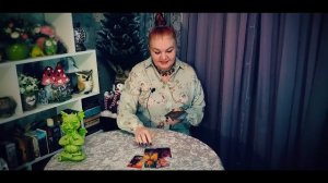ТАРО ДАСТ ОТВЕТ! ЖДАТЬ ЛИ МУЖЧИНУ? Кто уже в дороге?