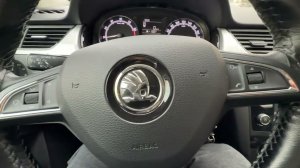 Как установить кнопки мультируля Skoda - видео 1