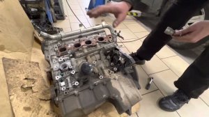 Suzuki Grand Vitara - замена датчика давления масла на примере снятого двигателя J20a