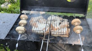 Жарим шашлык🔥🥩