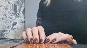 Кто за вами тайно следит? Расклад Таро