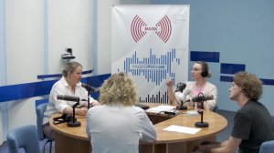 “Маяк” про писателей и писательство