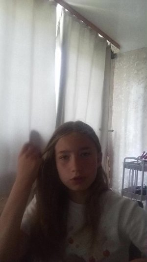 отвечаю на все вопросы, кроме пошлых и тупых.