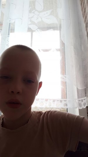 пришёл с торгового центра