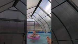 мы купаемся с ирой
