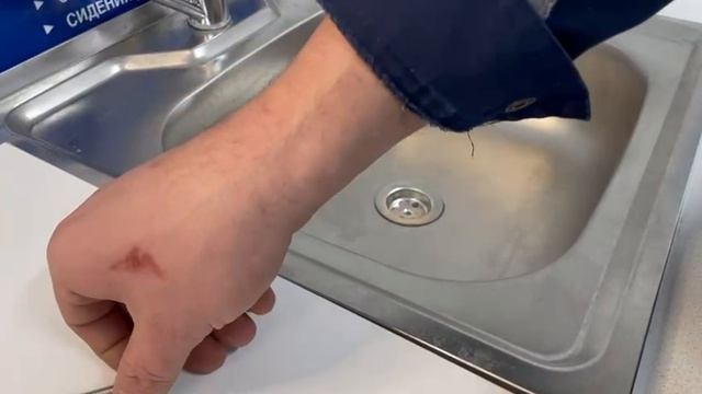Установка сифонов и крышек