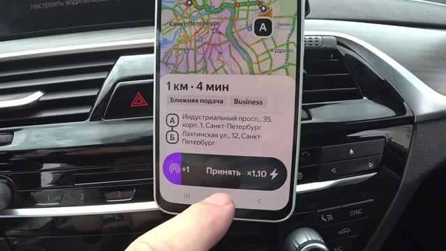ПАССАЖИРКА ТАКСИ НЕ ПРОСТИТУТКА, ПОМОГ ДЕВУШКЕ | ДИМОН ТАКСИ смотреть онлайн