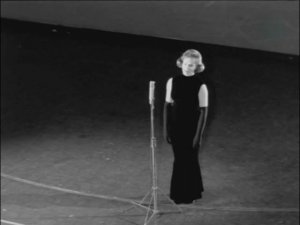 Гелена Великанова «Не жалею ни о чём» 1967 год