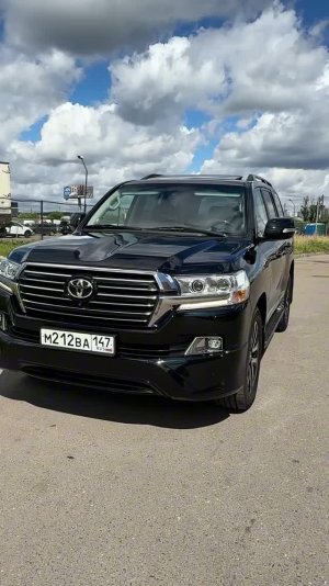 Toyota Land Cruiser 200