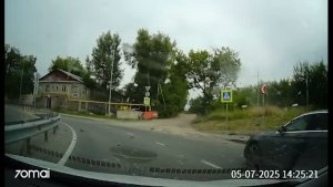 Два мира за одну поездку: контрасты дорог (Город vs Деревня)