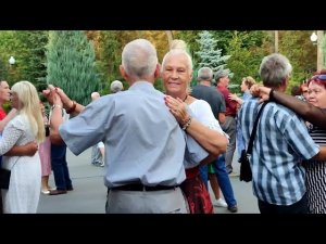 УКРАЇНСЬКИЙ ВАЛЬС! ТАНЦЫ ХАРЬКОВ УКРАИНА СЕНТЯБРЬ 2023 #dance #kharkiv