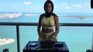 Lenaa - Miami summer sunset sessions afro house mix