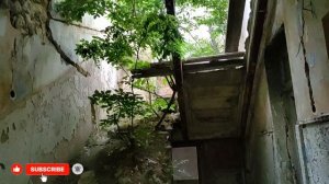 Нашли в лесу жуткую заброшку!