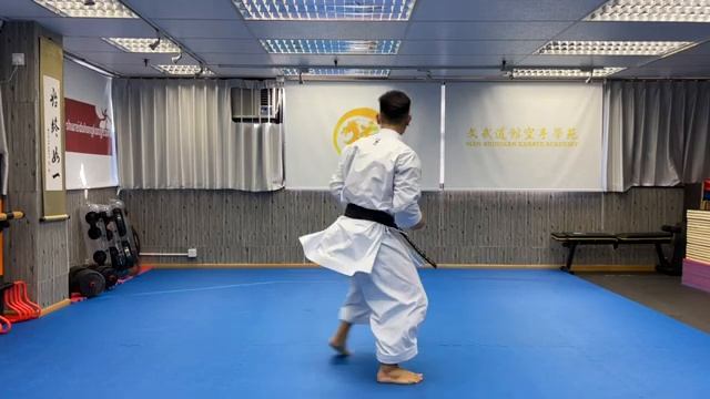 No71 Shito-ryu - Pinan Nidan糸東流 平安二段文武道館空手學苑 Man-Budokan Karate Academy