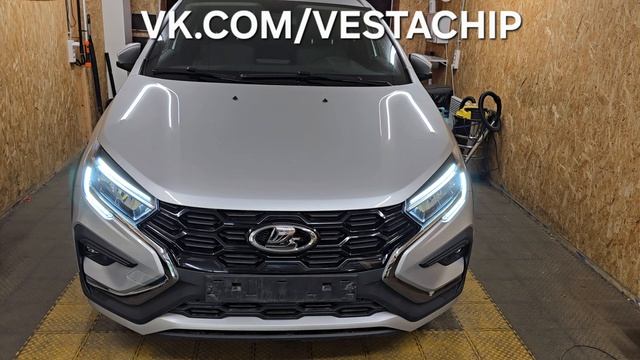 Приветственный / провожающий свет Lada Vesta NG