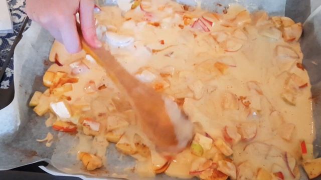 Яблочный пирог за 5 минут // Apple pie in 5 minutes смотреть онлайн