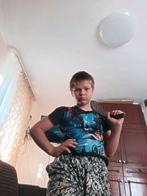 в комментариях пишите что сделать и я это делаю