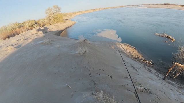 🎣ЖЕРЕХ НА РЕКЕ ИЛИ (КАЗАХСТАН) 3 НОЧИ В ТЕПЛЕ!🔥 Ловля на СПИННИНГ и БЛЁСНЫ + ВКУСНАЯ ЕДА. смотреть онлайн