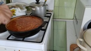 Готовлю обед.🐟Прохожу свои уроки.🤨