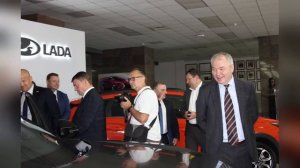 Бывший инженер АвтоВАЗа РАСКРЫЛ тайну: Что на самом деле происходит с Lada Azimut?