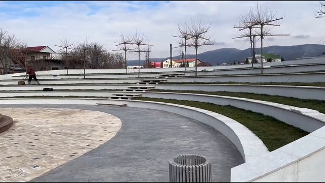 Парк Молодёжный в Геленджике смотреть онлайн