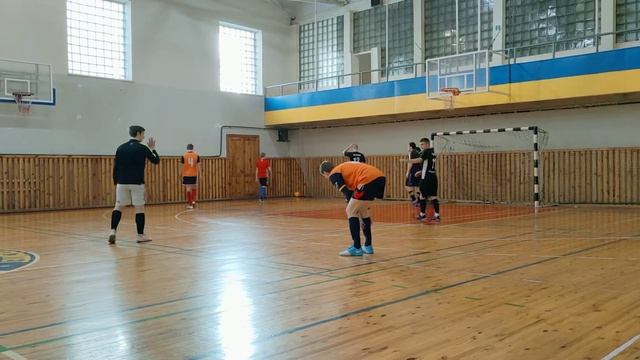 "Черные паруса" - "Кристалл 40+" (1 тайм) смотреть онлайн