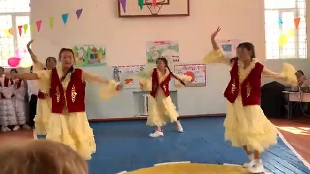 Жалын бий./ Кыргыз бий/ 22.09.23 эне тил күнү смотреть онлайн