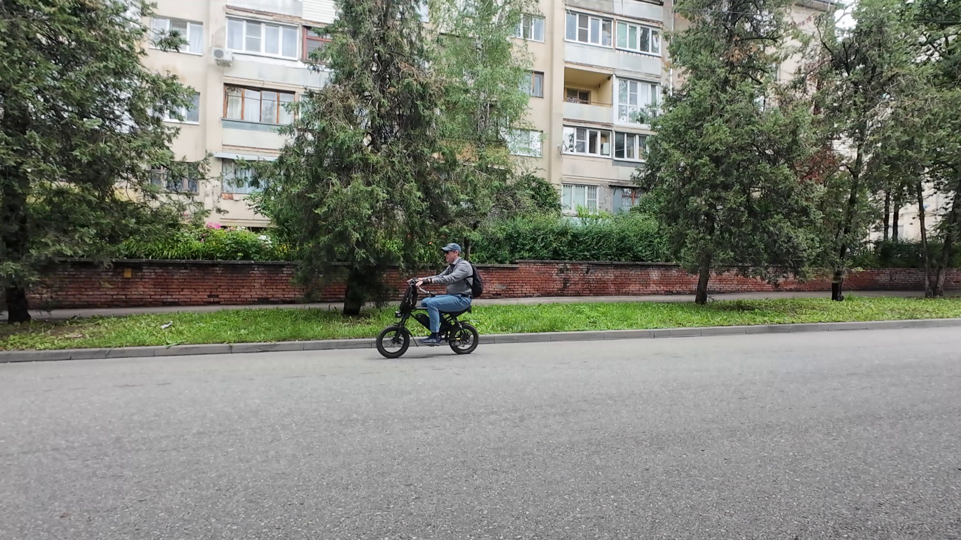Кисловодская городская велопрогулка на электровелосипеде Gifu M8. 7 июля 2026 г. 1 часть смотреть онлайн