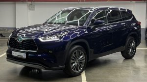 Новый Toyota Highlander в изумительном СИНЕМ цвете