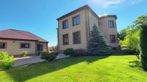 Коттедж 480 м² на участке 12 сот.  Кемерово, ул. Плодопитомник
