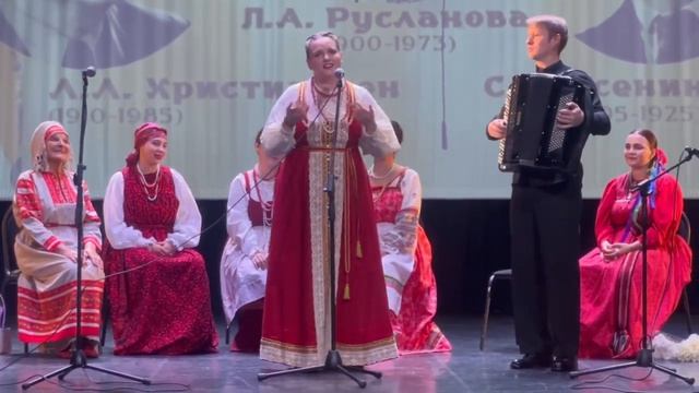 «Как со вечера пороша» русская народная песня из репертуара Л.А.Руслановой смотреть онлайн