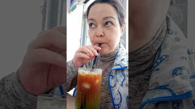 Прогулка до магазина. У нас отключили воду