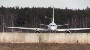 Два самых серьёзных самолета. Ту-214ПУ-СБУС на фоне Ил-86ВКП