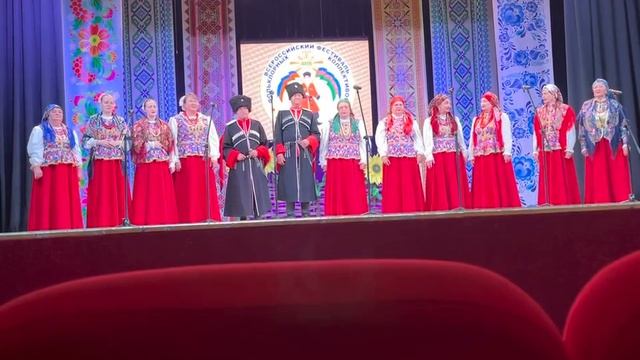 Ансамбль казачьей песни «Обрада» — казачья народная песня «Шёл казачок хороший». ЦДК с. Шаумян