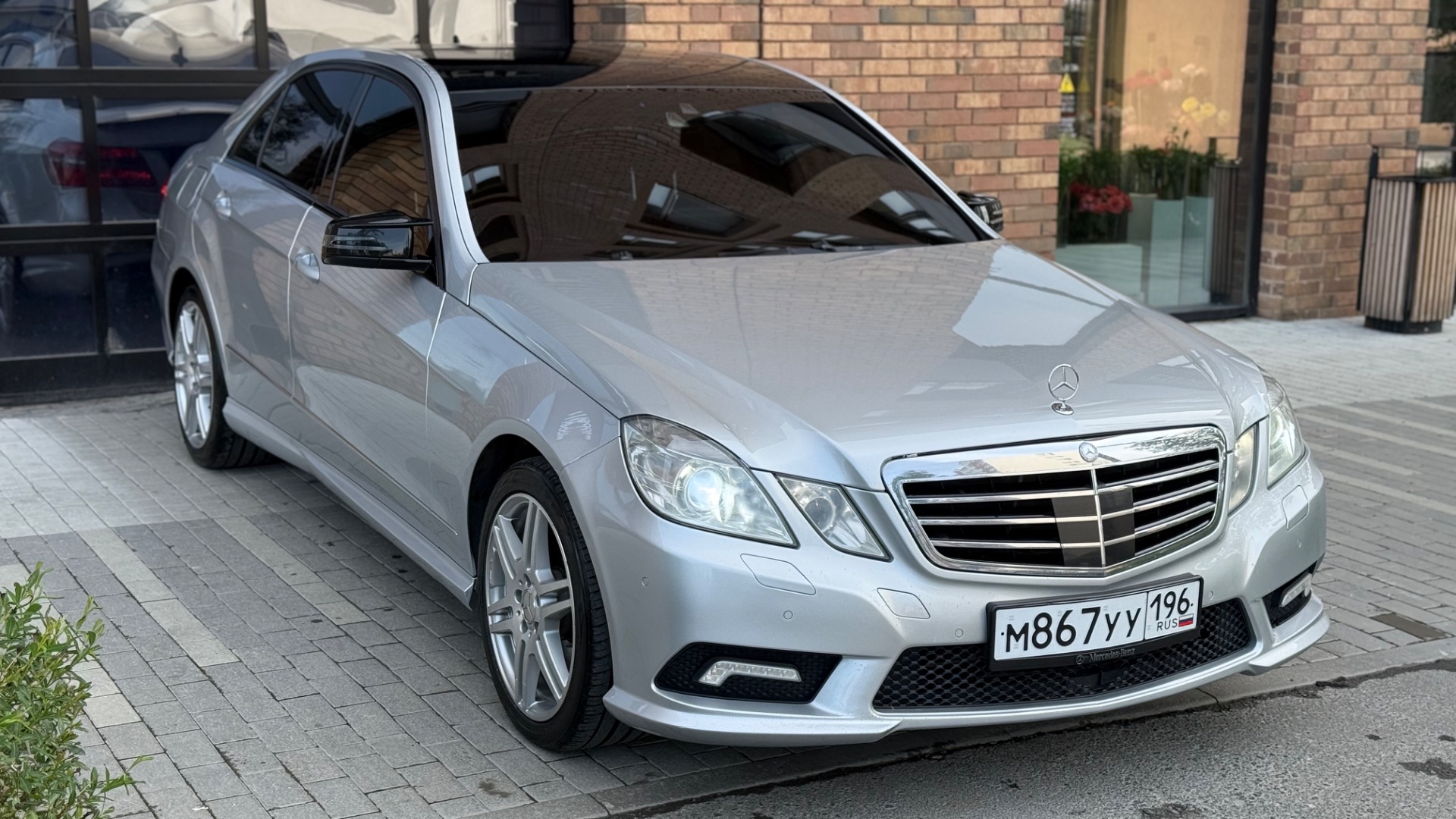 Обзор Mercedes E350 4matic смотреть онлайн