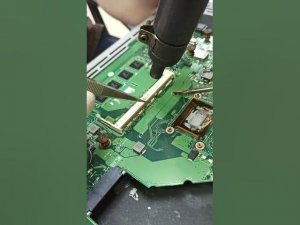 Asus замена разъёма ОЗУ ноутбука Asus #Shorts