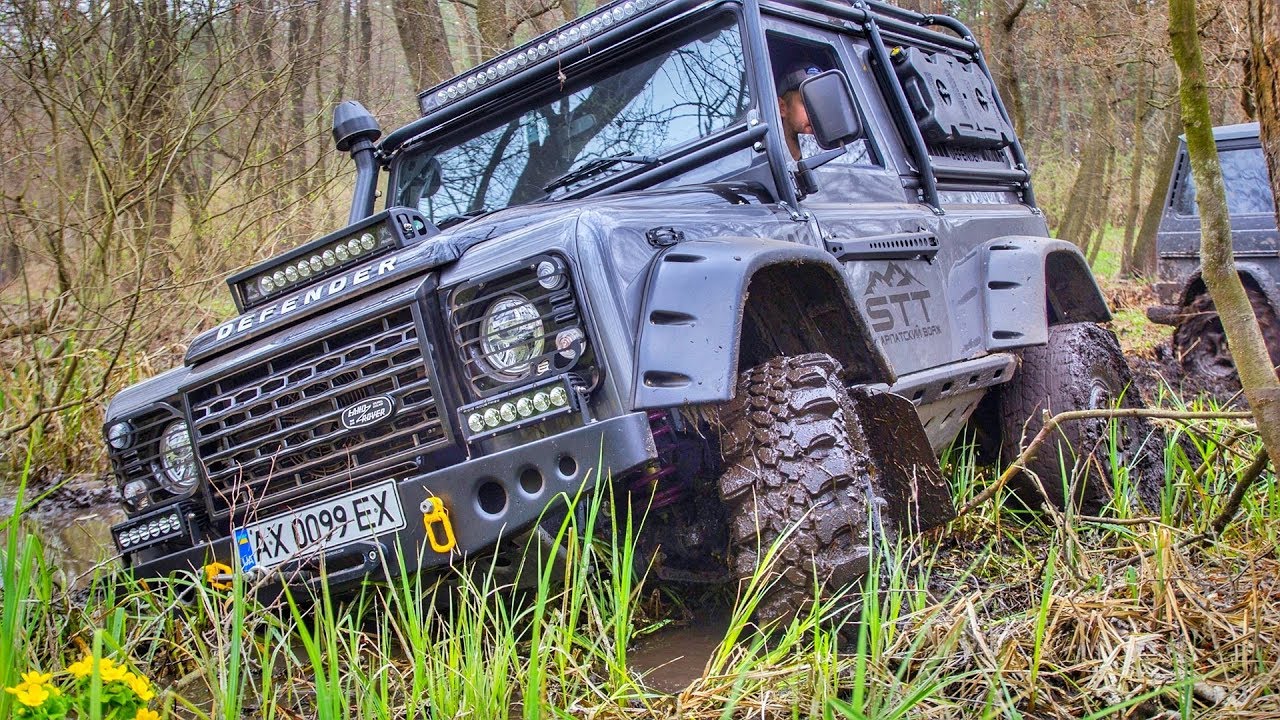БИТВА МОНСТРОВ. MERCEDES G-Class vs TOYOTA Prado vs LAND ROVER Defender. OFF-ROAD смотреть онлайн