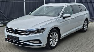 VW Passat Variant 2023! 1.5 TSI бензин 150 hp. 6MT MQ281. IQ.Light, камера, подогревы, массаж, R17.