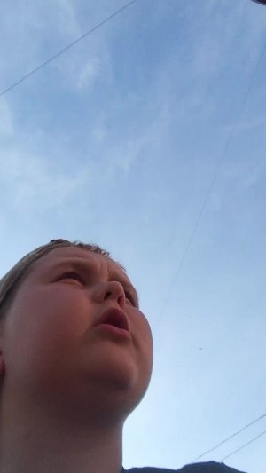сидит в чат рулетке