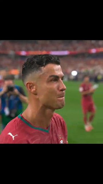 Ronaldo:).........:( смотреть онлайн