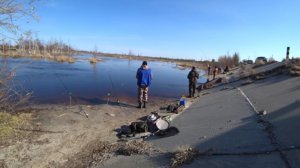 ЯЗЬ ПОПЁР НА ТРУБЕ БЛИЖЕ К ОБЕДУ!!! ЛОВИЛОСЬ НА ВСЕ ПОДРЯД!!! СУГМУТ 3 ЧАСТЬ!!!