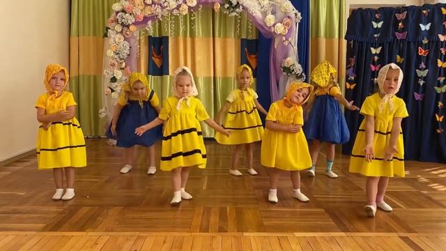 Танец «Матрёшки» младшая группа смотреть онлайн