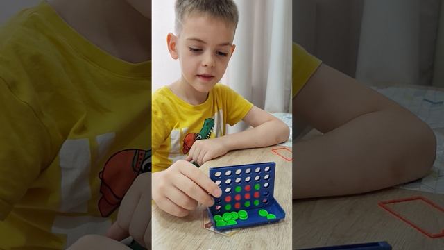 Игра пятнашки